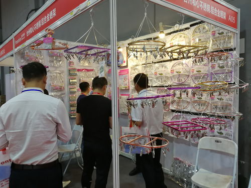 2020第七屆中國湖南日用百貨商品交易會 辦公用品展區亮點紛呈