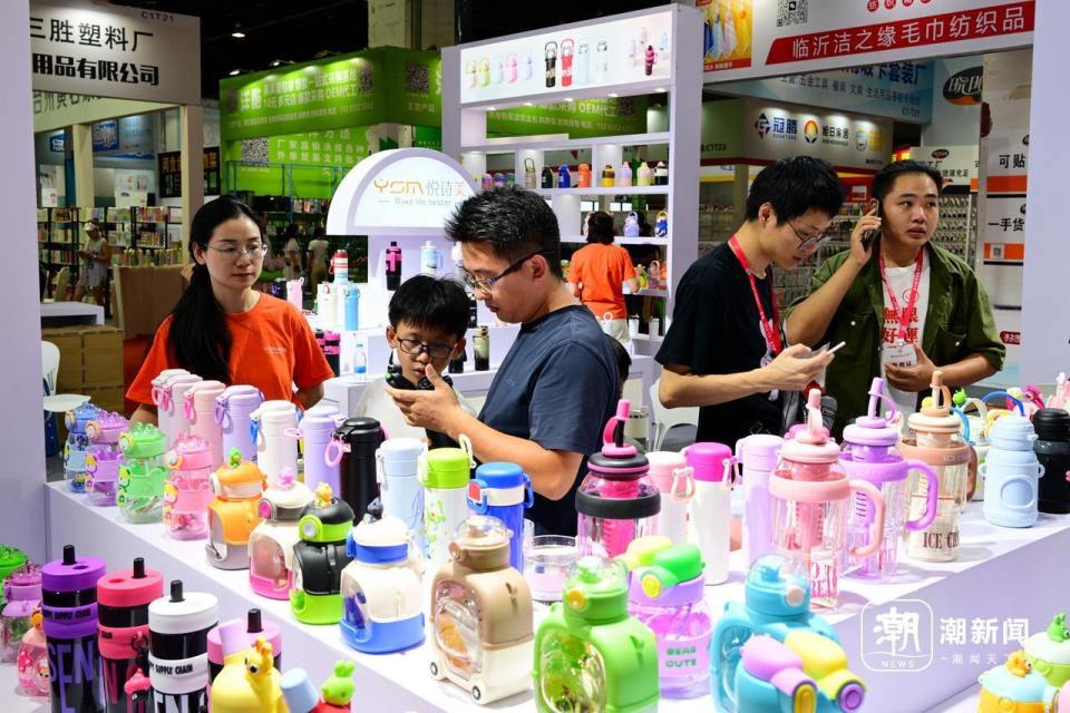 全球客商云集義烏，科技創新引領日用百貨新風潮——2024博覽會人氣火爆觀察